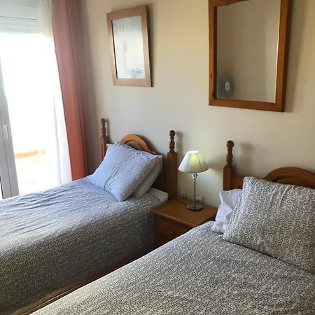 39 El Sultan, Calle El Roque * 科拉雷侯