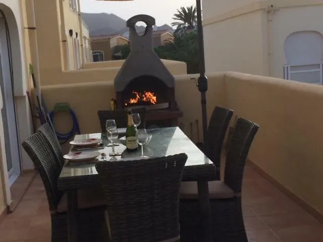 39 El Sultan, Calle El Roque Lägenhet *