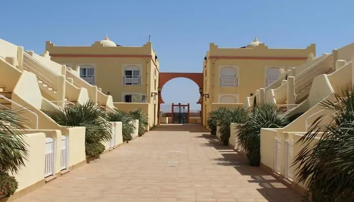 39 El Sultan, Calle El Roque * Corralejo